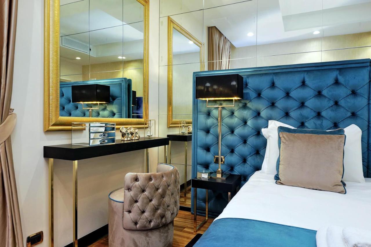 Trevi Diamond Luxury Suites & Jacuzzi Rome Exterior photo